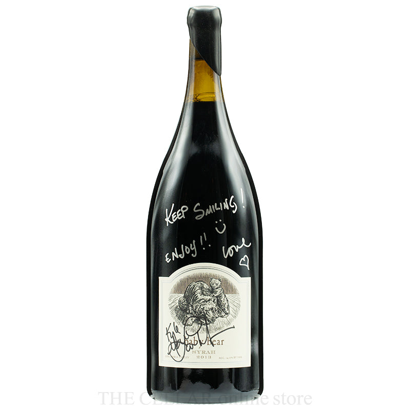 パースード・バイ・ベア ベイビー・ベア・シラー 2013 1500ml（サイン入りボトル）